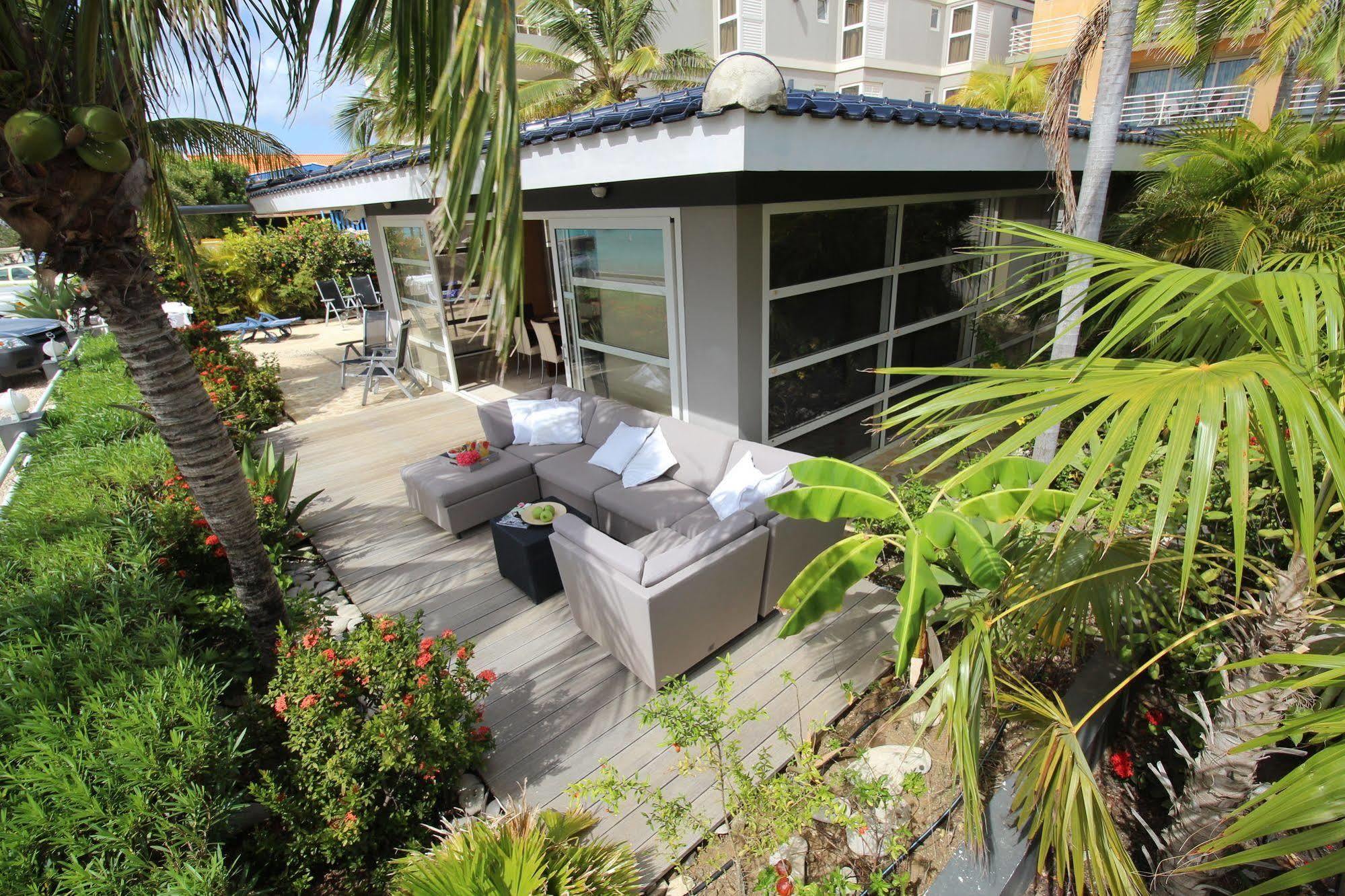 Bonaire Seaside Apartments Exterior photo